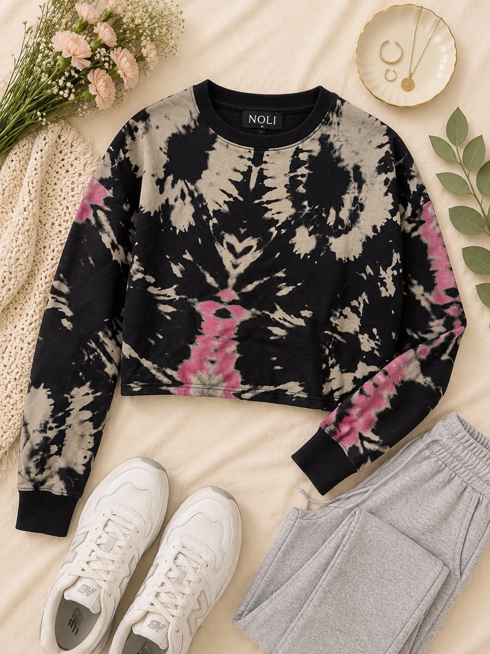 NOLI Cropped Tie Dye Sweatshirt Medium Black Pink Acid Wash Crewneck